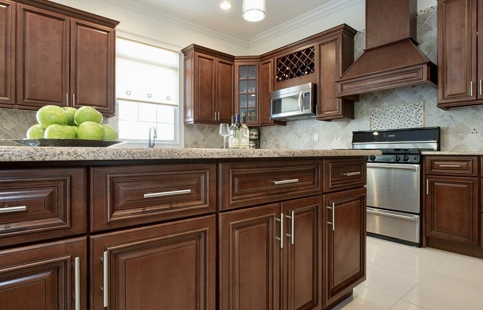 wood kitchen cabinets